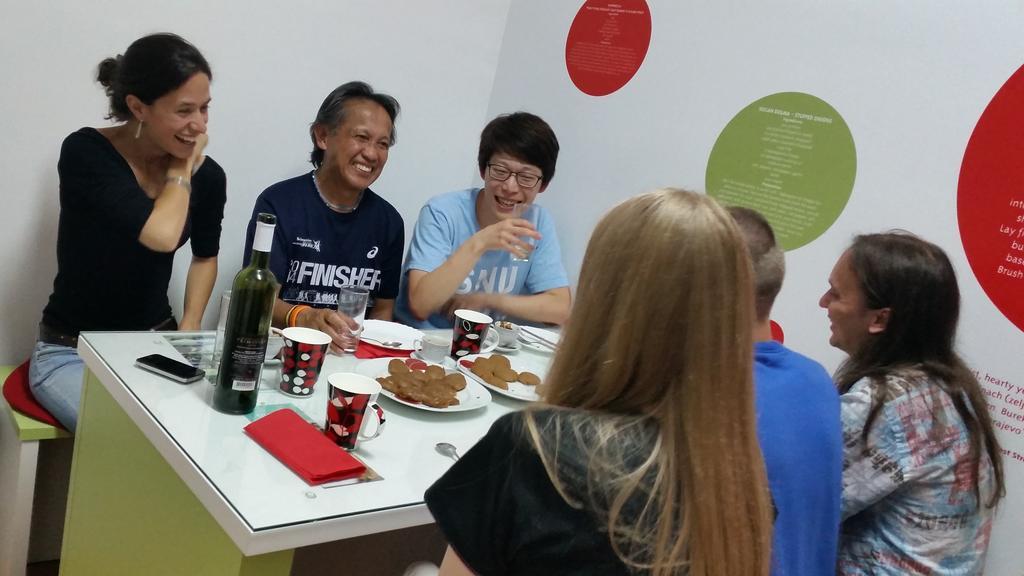 Hostel For Me Сараево Екстериор снимка
