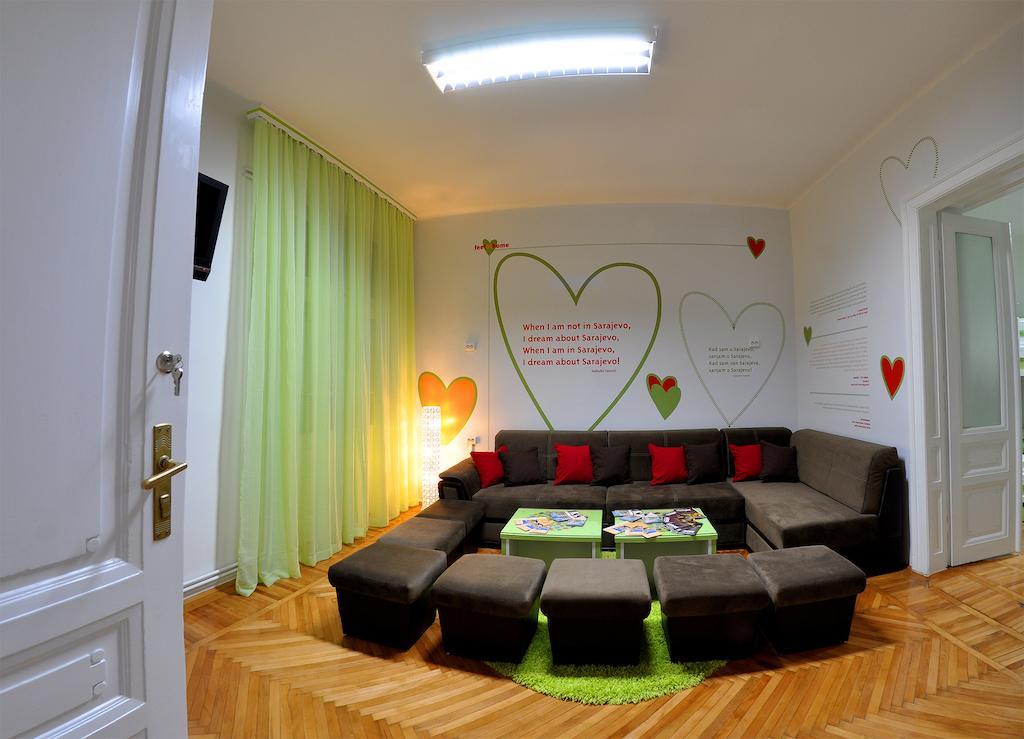Hostel For Me Сараево Екстериор снимка
